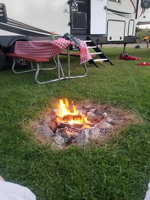 Tee Pee Campgrounds Picture 7