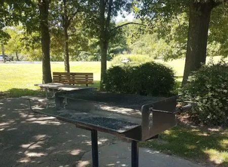 Shabbona Lake State Park Campground
