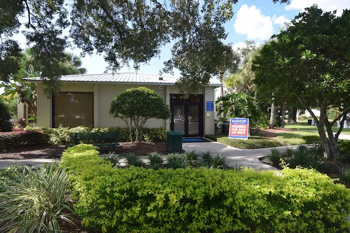 Shadow Hills Manufactured Home Community Picture 4