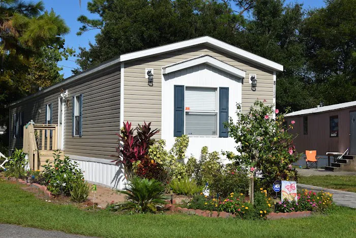 Shadow Hills Manufactured Home Community Picture 7