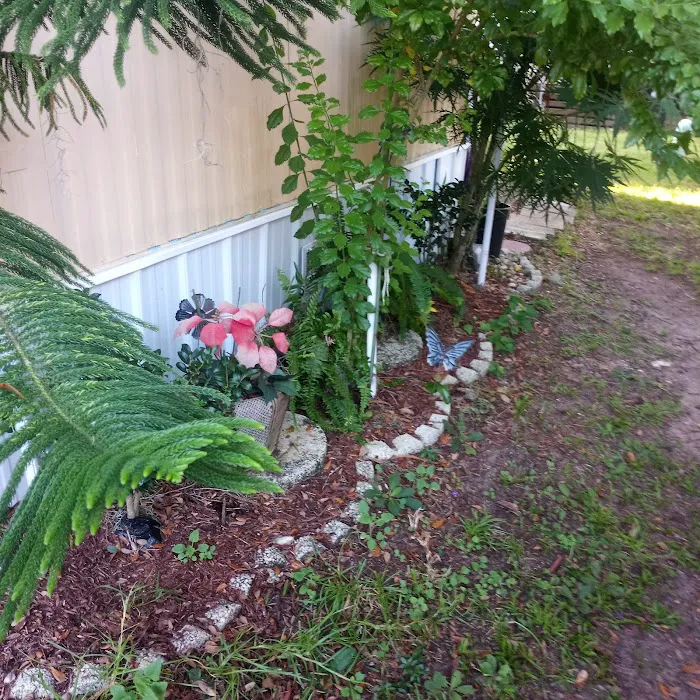 Redland Estates MHC Picture 9