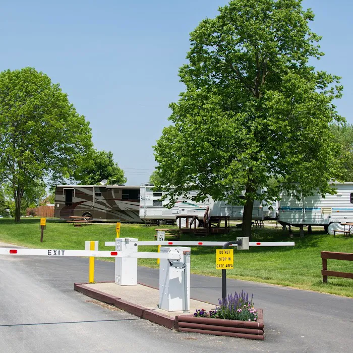 Chicago Northwest KOA Holiday Picture 8