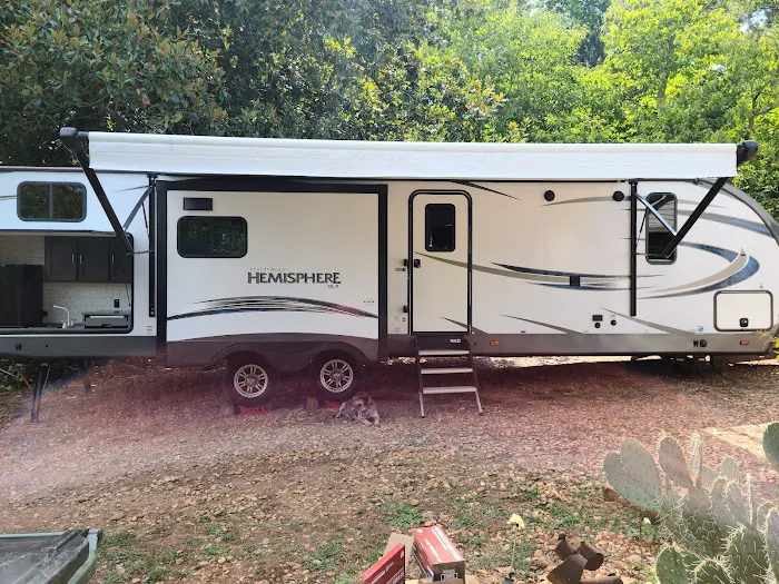 Waterside Camper Rentals Picture 2