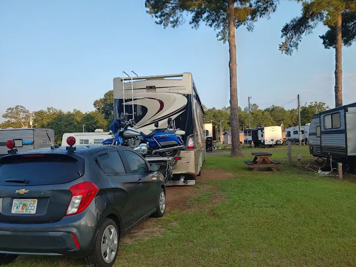 Ponderosa Campgrounds Picture 6