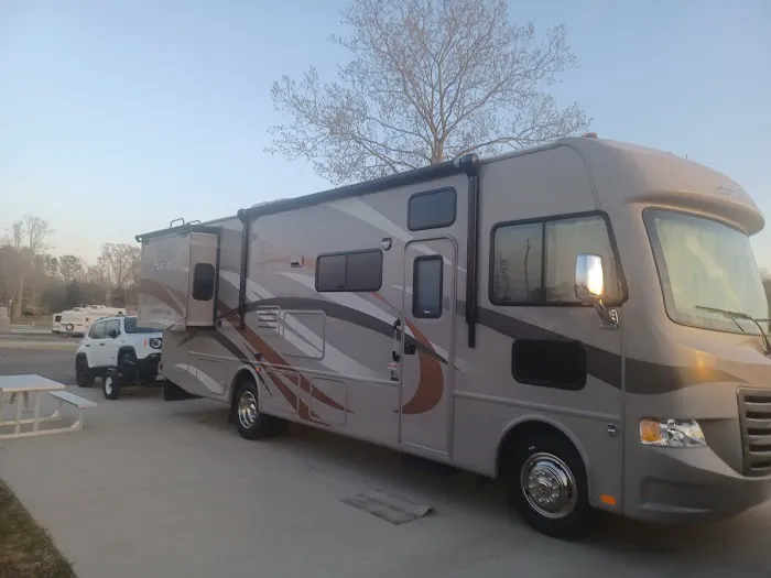 Ponderosa Campgrounds Picture 3