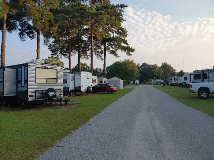 Ponderosa Campgrounds Picture 5
