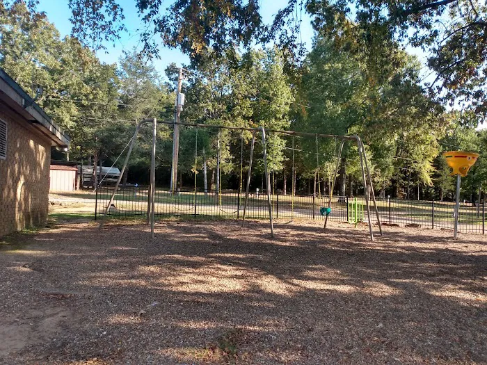 Morrilton RV Park Picture 9