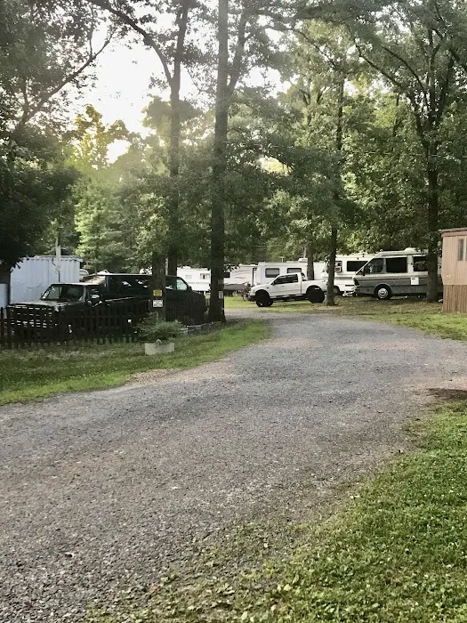 Hidden Grove RV Park Picture 9