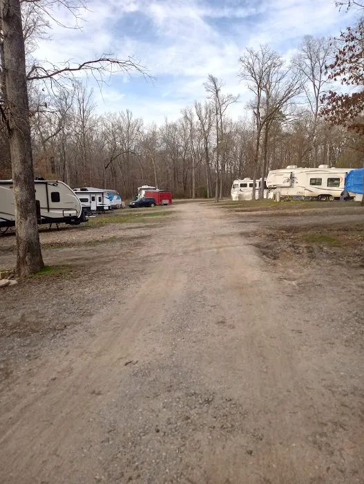 Hidden Grove RV Park Picture 2