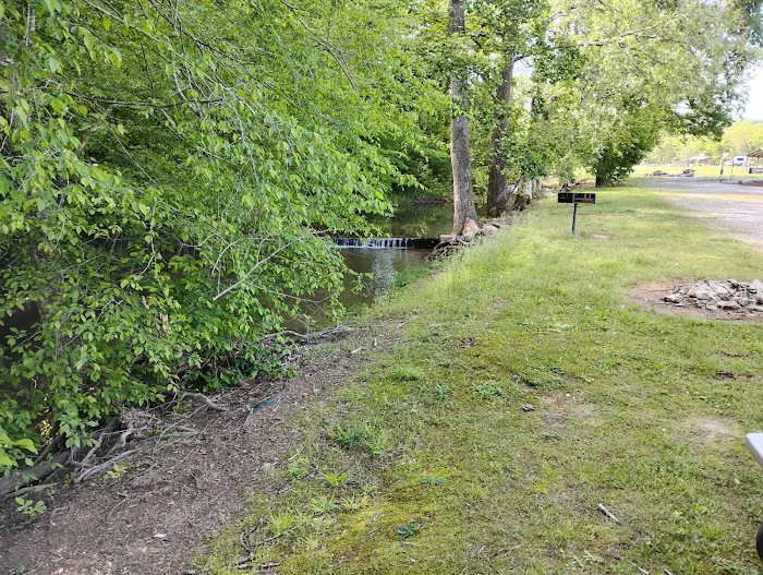 R Haven Overnight Family Park Picture 2