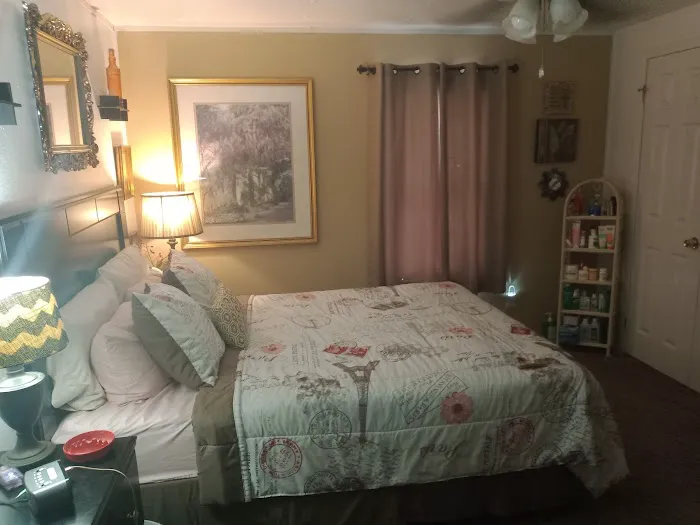Hillside Bayou Mobile Home Park Picture 6