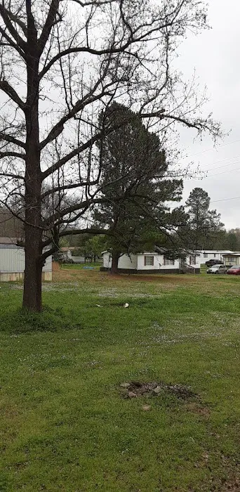 Hillside Bayou Mobile Home Park Picture 8