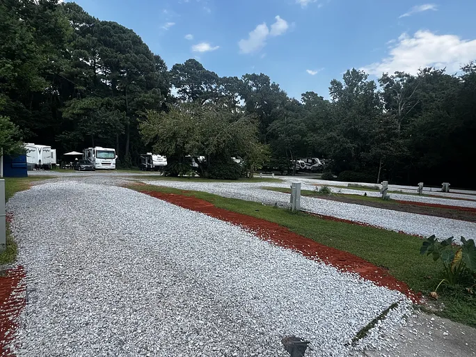 Southwood RV Park Picture 10
