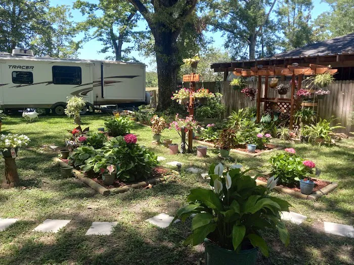 Sunset Bayou Waterfront RV Park Picture 5