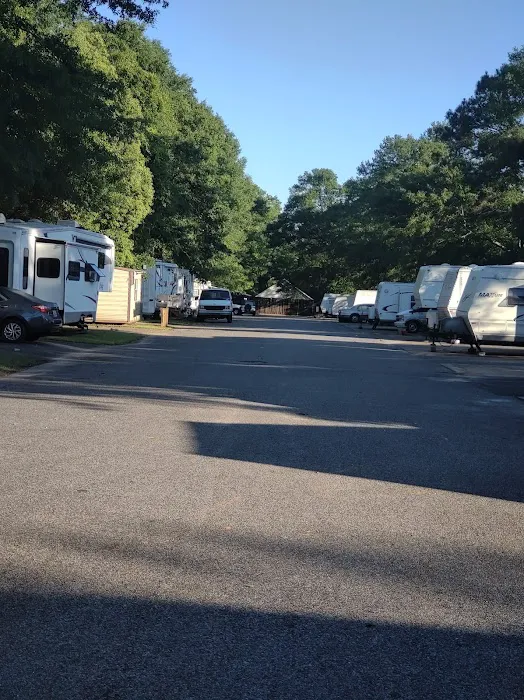 Southern Estates RV Park Picture 5
