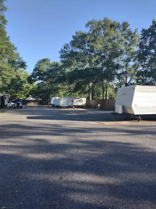 Southern Estates RV Park Picture 3