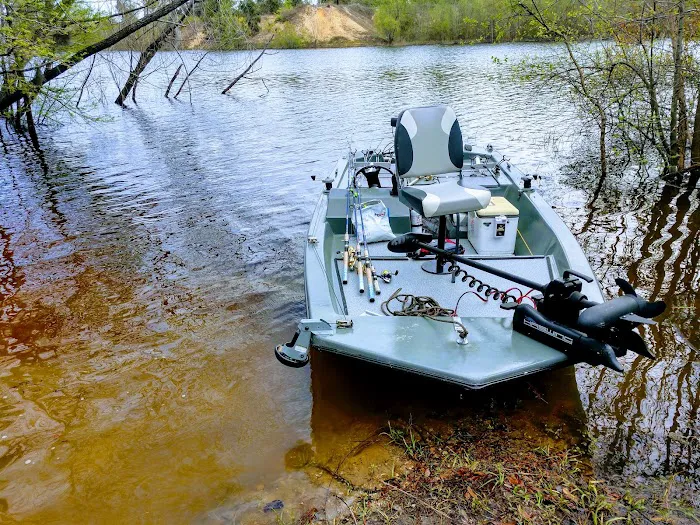 Morgan Lake Hunting & Fishing Picture 6