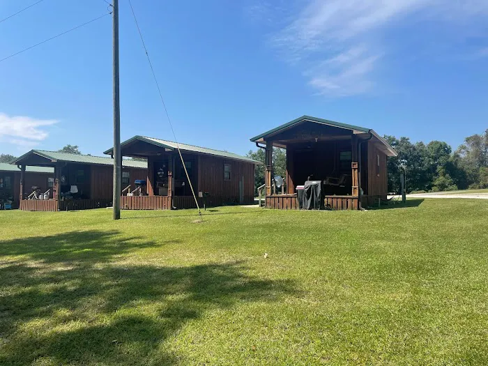 Mobile Oaks RV Resort Picture 6
