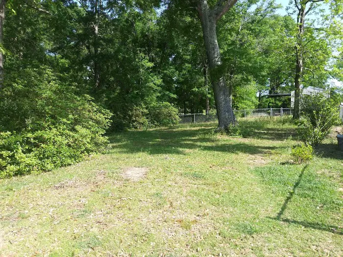 Southern Breeze RV Park Picture 4