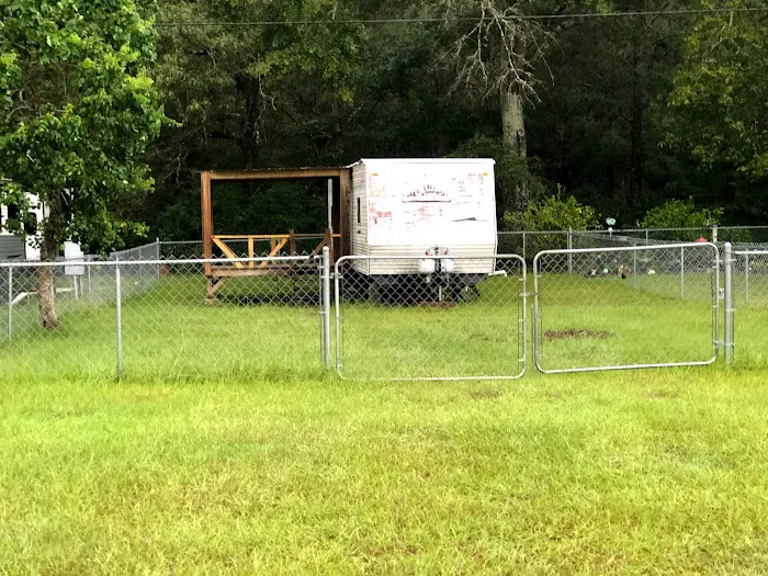 Southern Breeze RV Park Picture 8