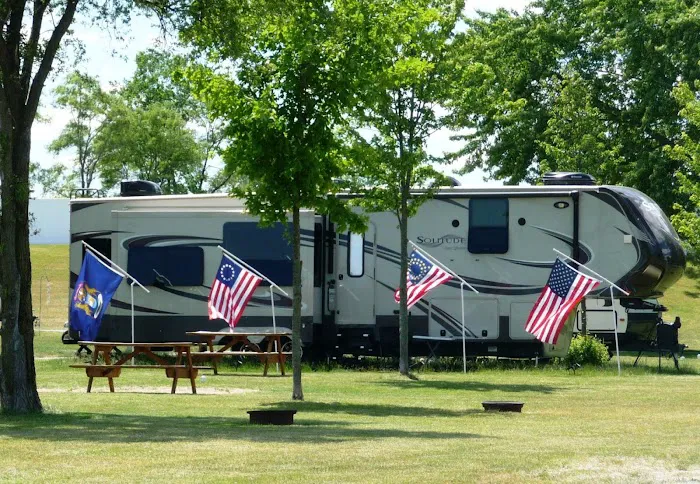 Dade City RV Resort Picture 6