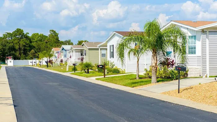 Brentwood Estates Picture 7