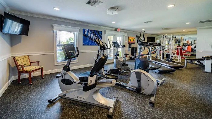 Brentwood Estates Picture 5
