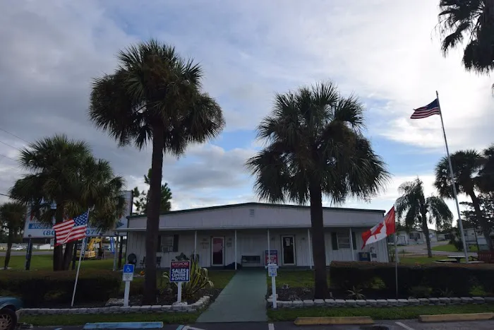 Winter Paradise RV Resort Picture 9