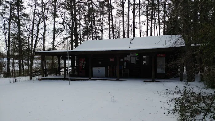 LBL Whispering Pines Campground & Cabins Picture 6