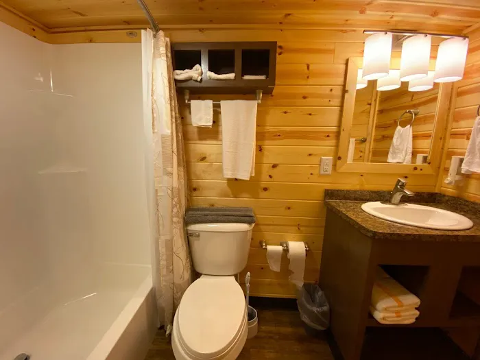 St. Ignace / Mackinac Island KOA Holiday Picture 2