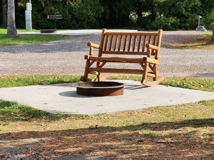 St. Ignace / Mackinac Island KOA Holiday Picture 5