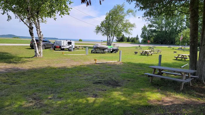 Island View Camp and RV Park Picture 5