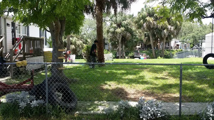 72 Shady Acres mobile home park Picture 9