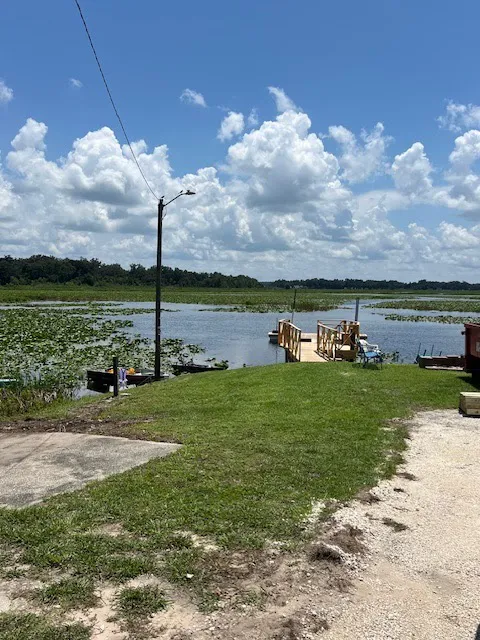Lake Pasadena RV Park & Fish Picture 8
