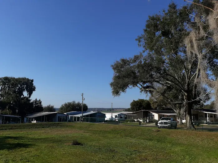 Fisherman's Cove Mobile Home Park Picture 4