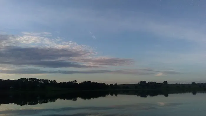 Lakeside Oaks Mobile Home Park Picture 6