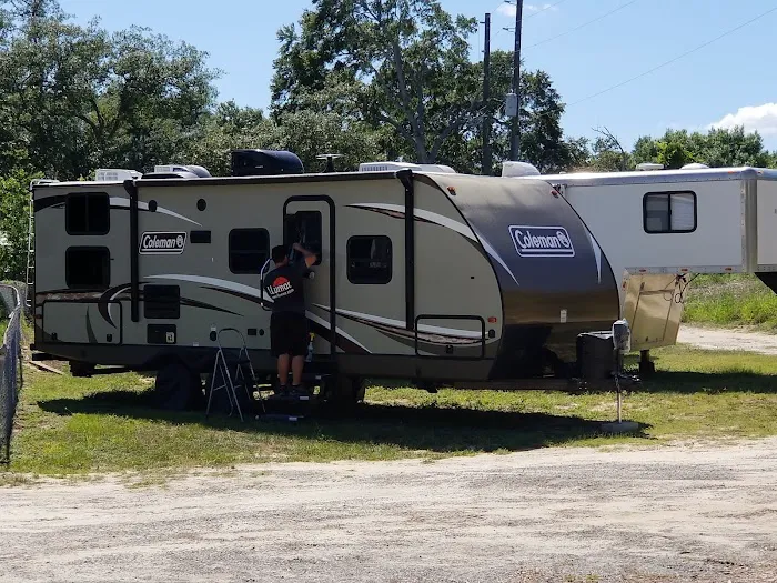 Torchlite RV Park Picture 9
