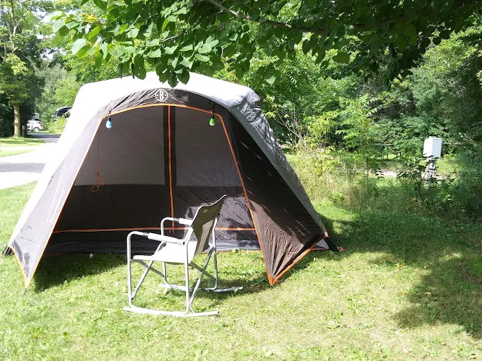 Fox Den Campground Picture 10