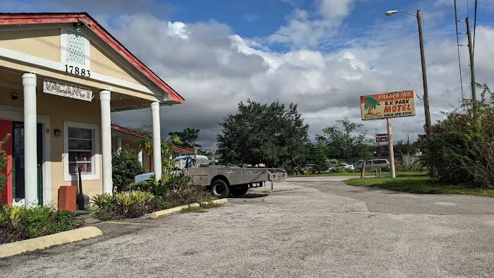 Village Inn & RV Park Picture 2
