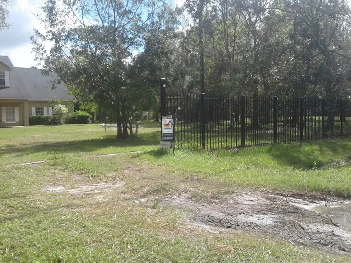 Village Inn & RV Park Picture 10