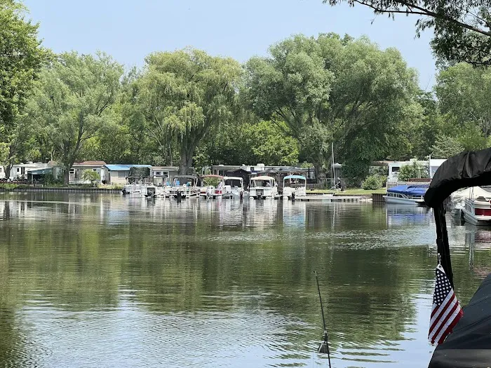 Fox River Recreation Picture 7