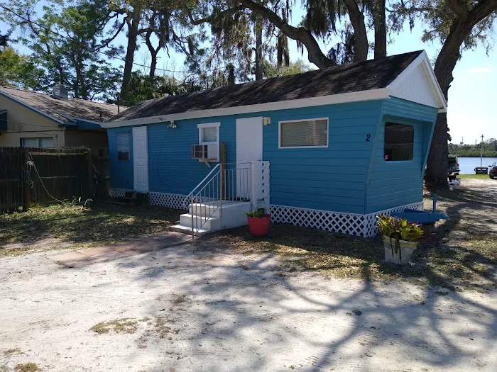 Rose Bay Landing Mobile Home Park Picture 4