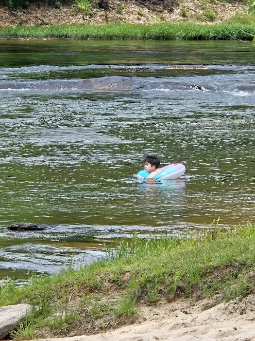 River Ridge Campground Picture 10