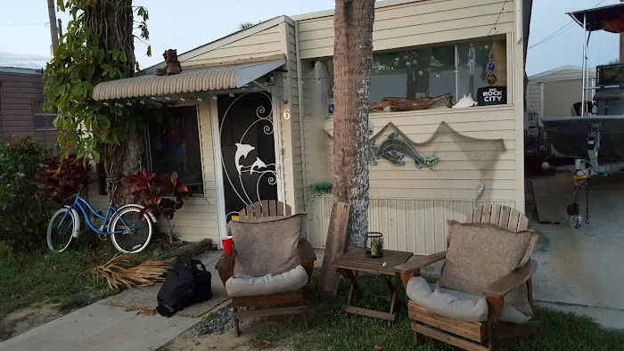 Riverside Mobile Home Park Picture 2