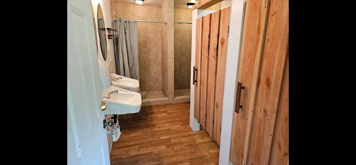 1776 RV & CAMPGROUND Picture 4