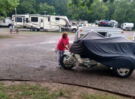 Outdoor Living Center RV Park
