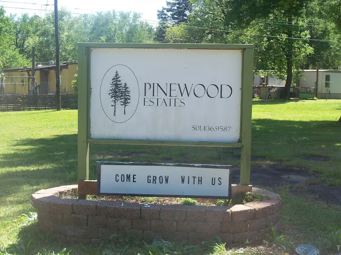 Pinewood Estates Picture 1