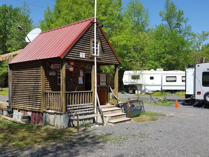 I-440 RV Park and Camper Picture 9