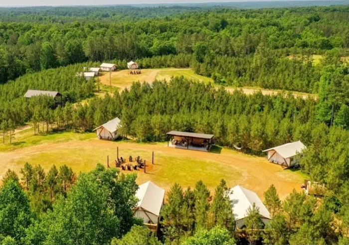 Nine Pines Retreats Picture 7