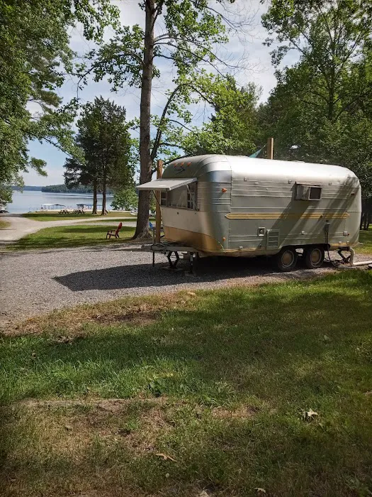 Kentucky Lake Glamping Picture 7